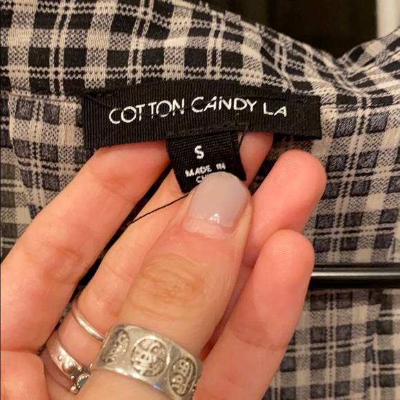 • 90’s Vibe • Sheer Plaid Neutral Colors Blouse • - Picture 4 of 4